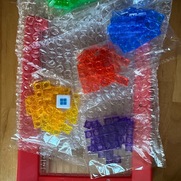 Puzzles Magic Tangram Children Educational Game Tetris Toys brain trainings New - Picture 2 of 2